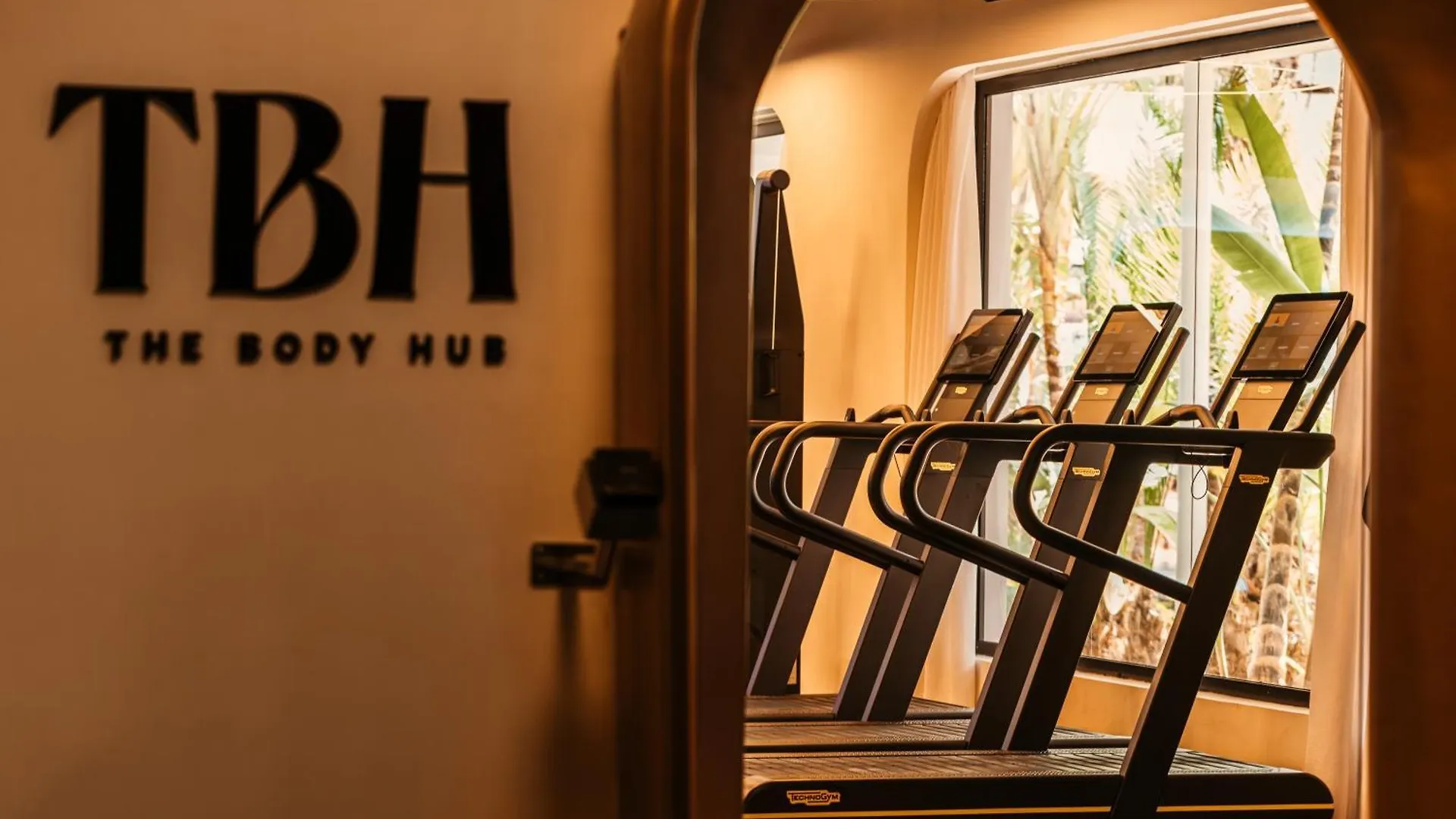 Ushuaia Ibiza Beach Hotel - Adults Only - Club Entrance Included プラヤ・デン・ボッサ