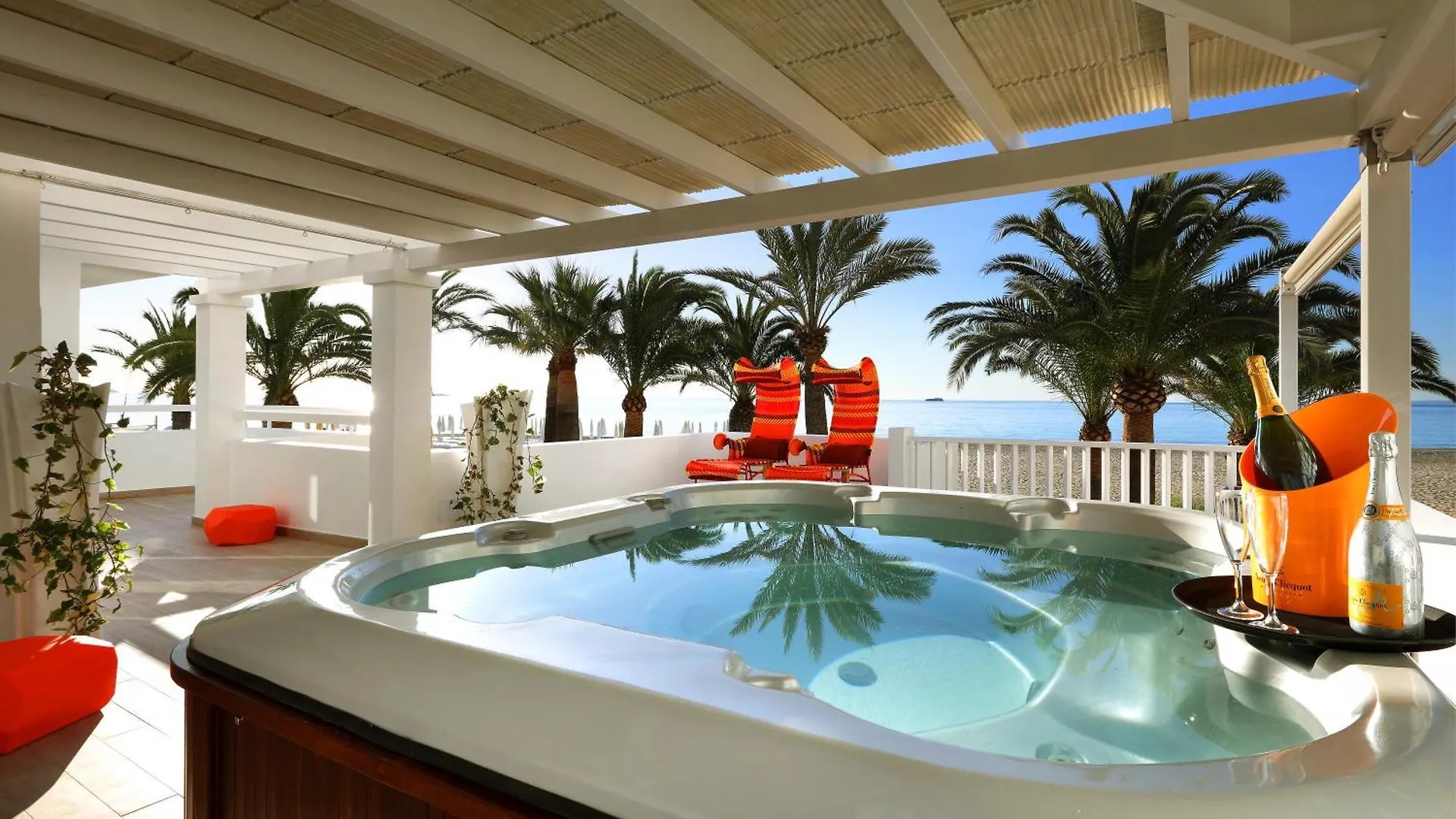 Ushuaia Ibiza Beach Hotel - Adults Only - Club Entrance Included 플라야 덴 보사
