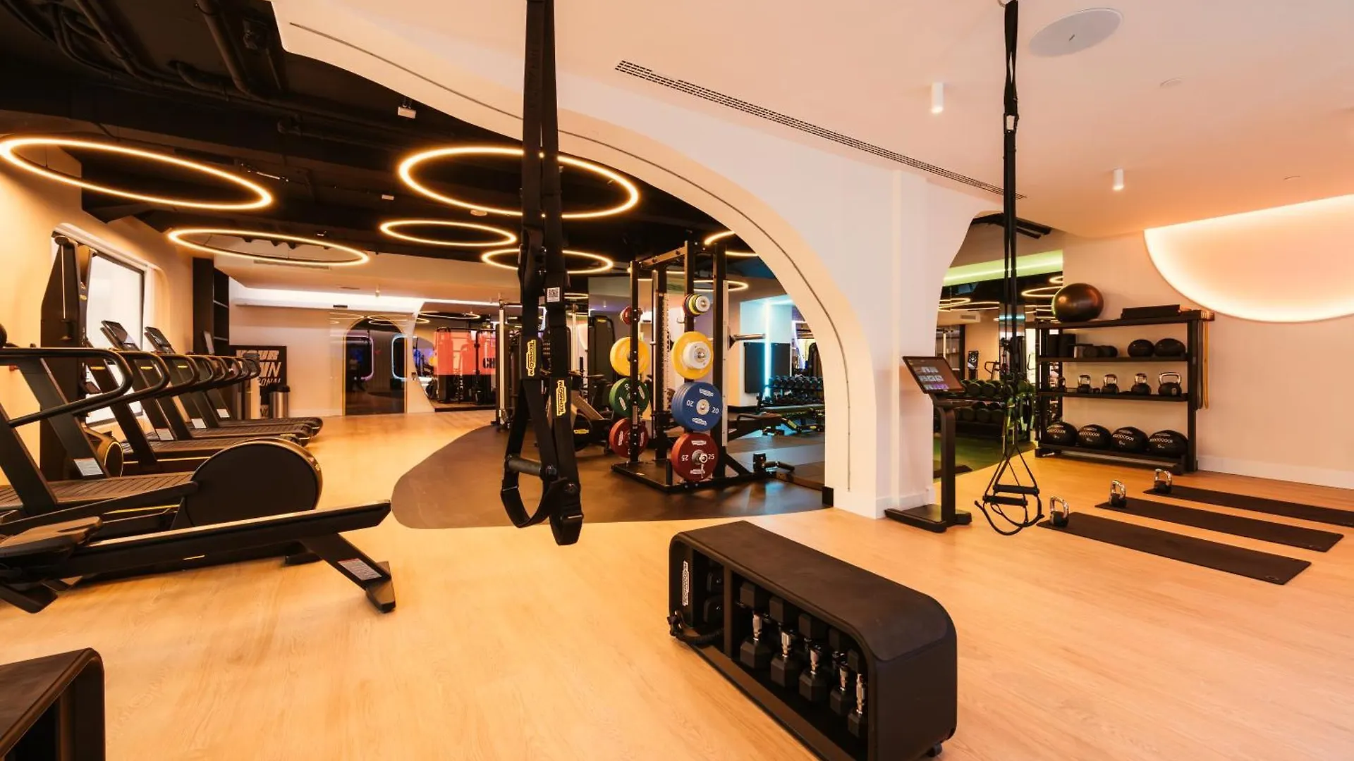 Ushuaia Ibiza Beach Hotel - Adults Only - Club Entrance Included 플라야 덴 보사